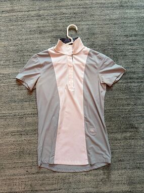 Essex Classics "Luna" Performance Short Sleeve Show Shirt- Great Condition